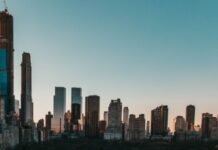 דירות למכירה בבית שמש, כפר סבא ורעננה – המדריך המלא לרכישת נכס בישראל