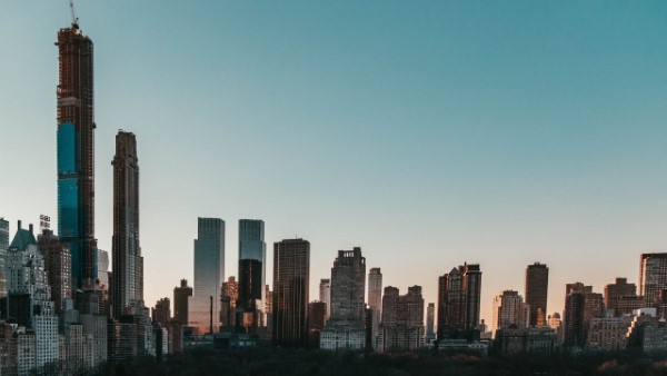 דירות למכירה בבית שמש, כפר סבא ורעננה – המדריך המלא לרכישת נכס בישראל